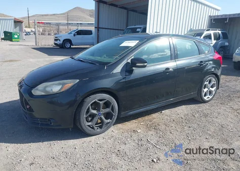 2014 Ford Focus St z USA, uszkodzony, nr VIN 1FADP3L97EL199309